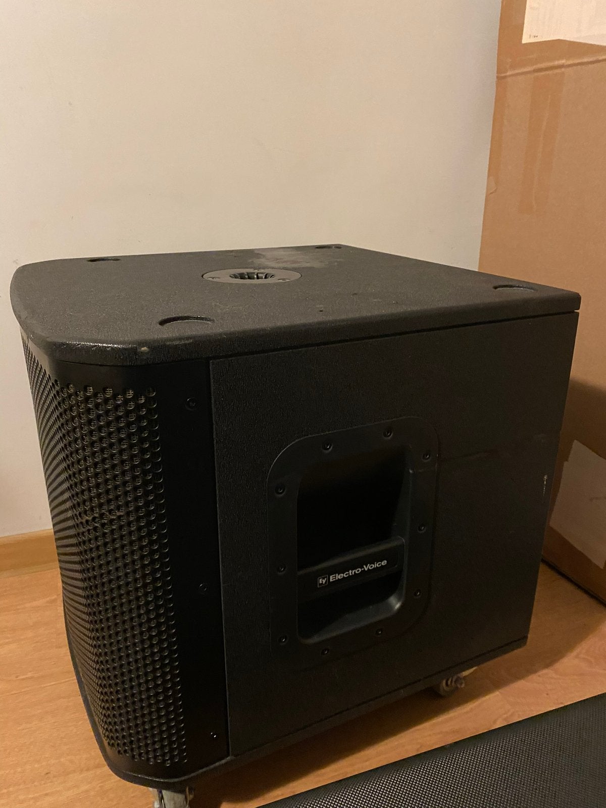Subwoofer Electro Voice ZXA1, TV, Hi-fi & Vidéo, Enceintes, Enlèvement, Comme neuf, Subwoofer