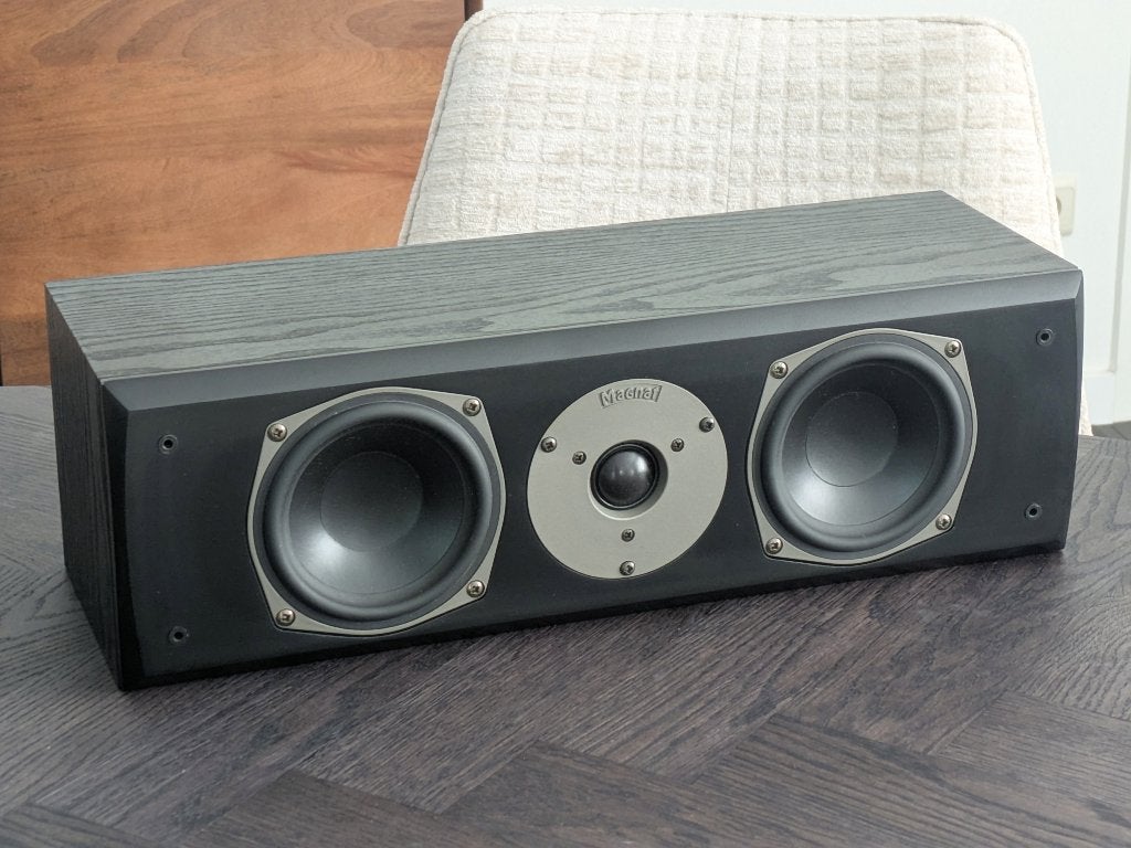 Magnat Vector Needle Center 10, center speaker, 70 W RMS, Magnat, Ophalen of Verzenden, Zo goed als nieuw, 60 tot 120 watt