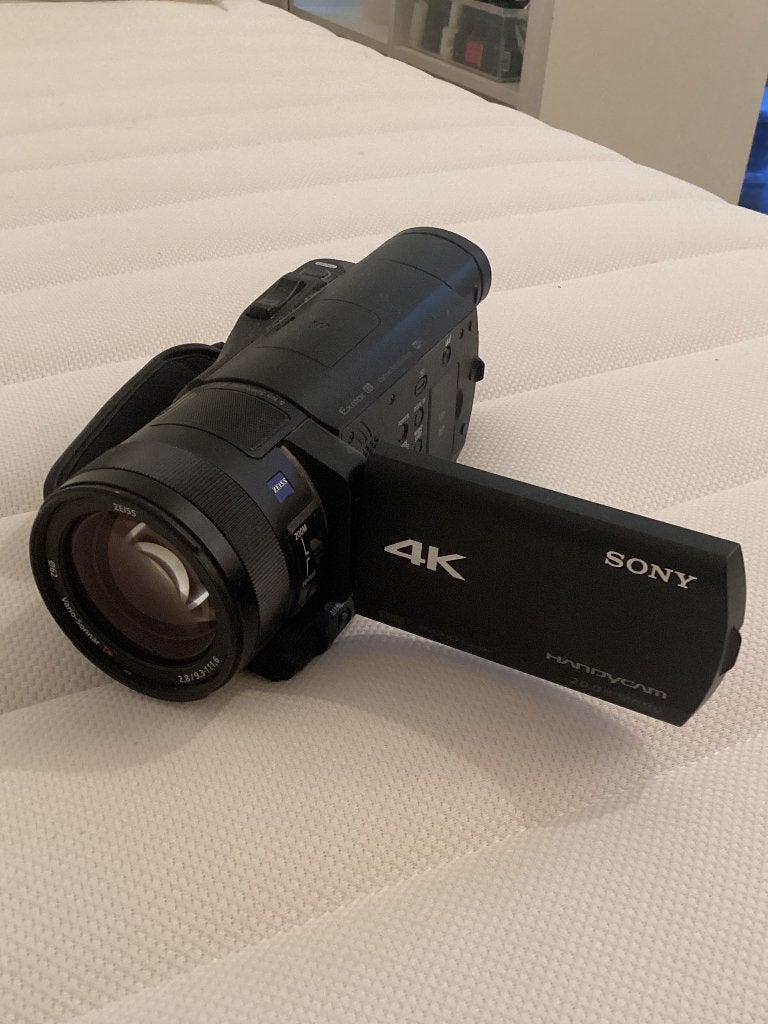 Handycam Sony FDR-AX100 4K/HD - very good condition, Carte mémoire, Full HD, Caméra, Comme neuf