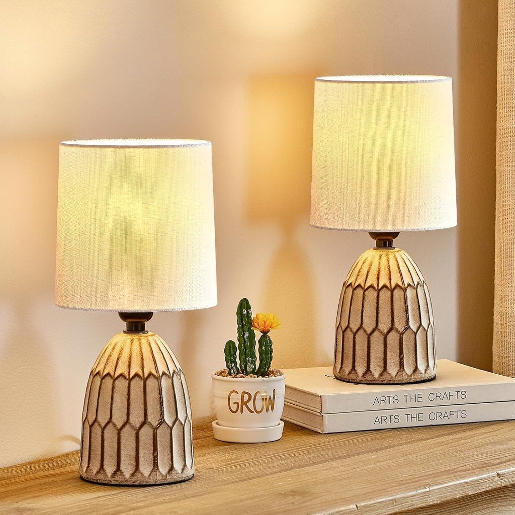Lot de 2 lampes de chevet céramique effet vieilli abat-jour, Maison & Meubles, Neuf, Lampe de table, Enlèvement ou Envoi, 17 cm
