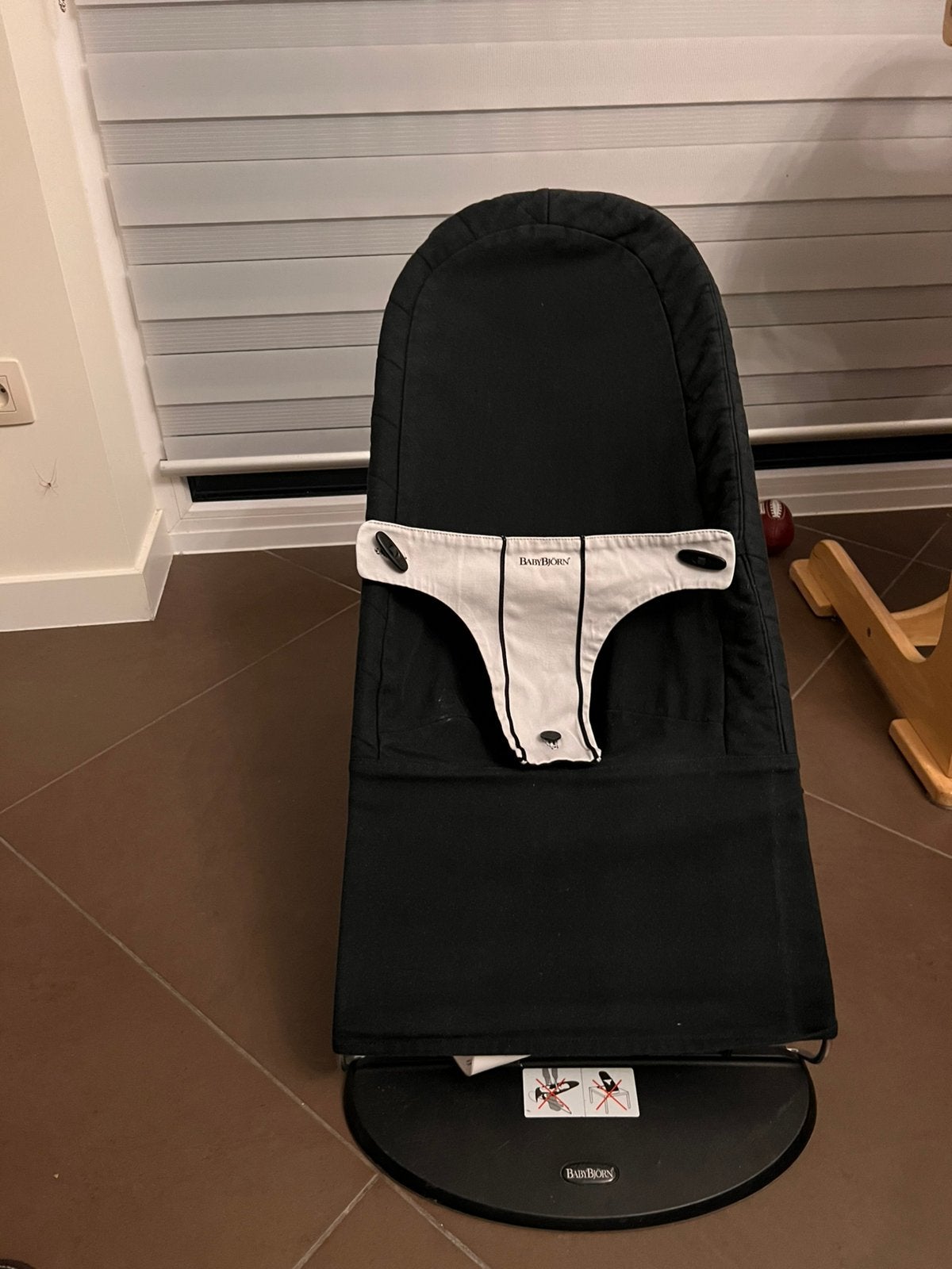 Babybjorn, Enlèvement