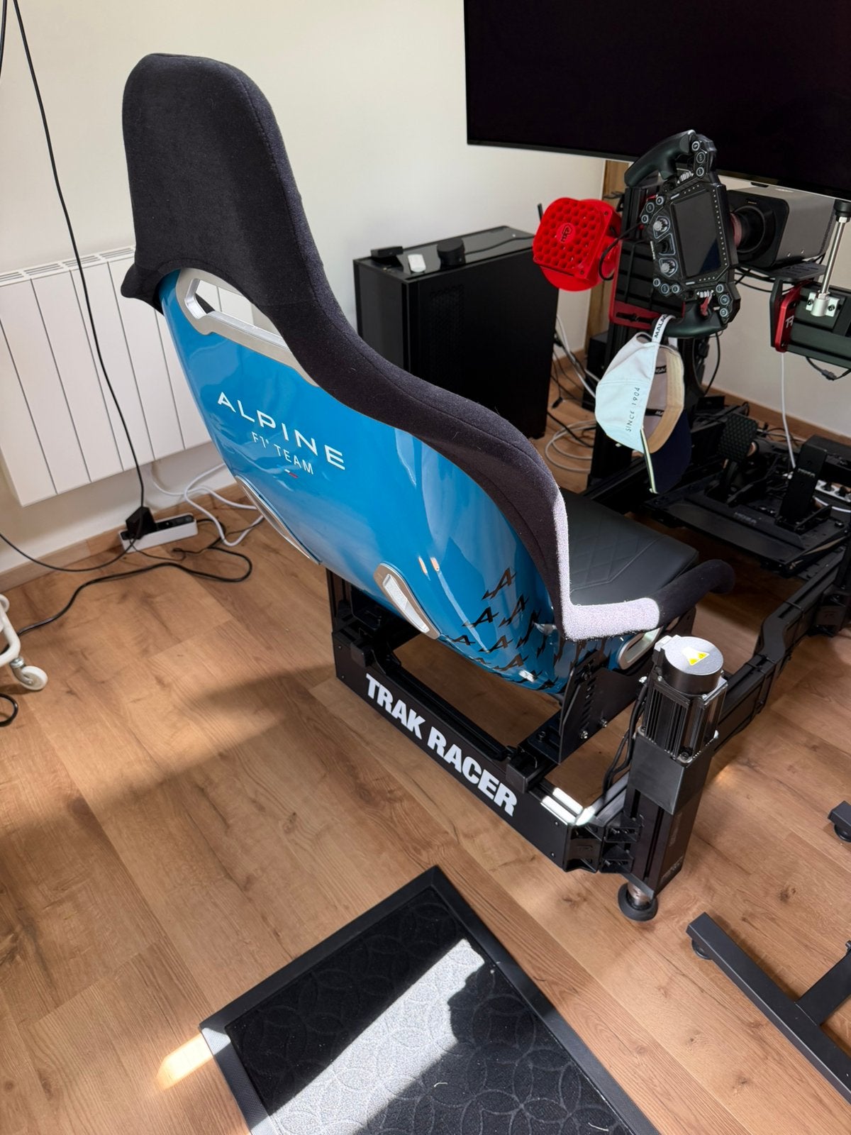 Trackracer + système 4 DOF + chaise alpine, Fanatec, Enlèvement, Comme neuf, Siège de course