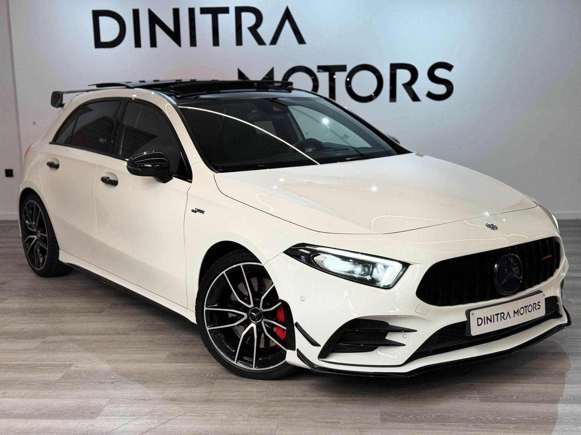 Mercedes-Benz A 35 AMG Mercedes-Benz A 35 AMG 4MATIC – Pan, Autos, Classe A, Achat, Entreprise, Noir