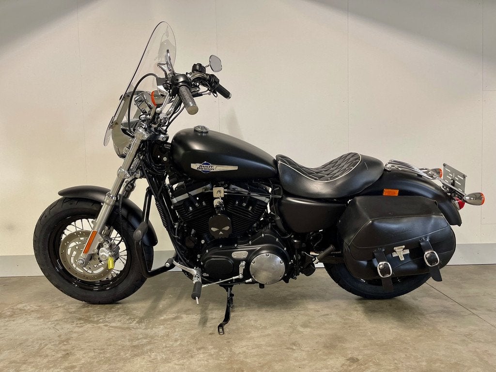 Harley-Davidson Cruiser SPORTSTER XL1200CB LIMITED MET REGEL, Motoren, Harley-Davidson, Customerservices@harley‑davidson.com, Gebruikt