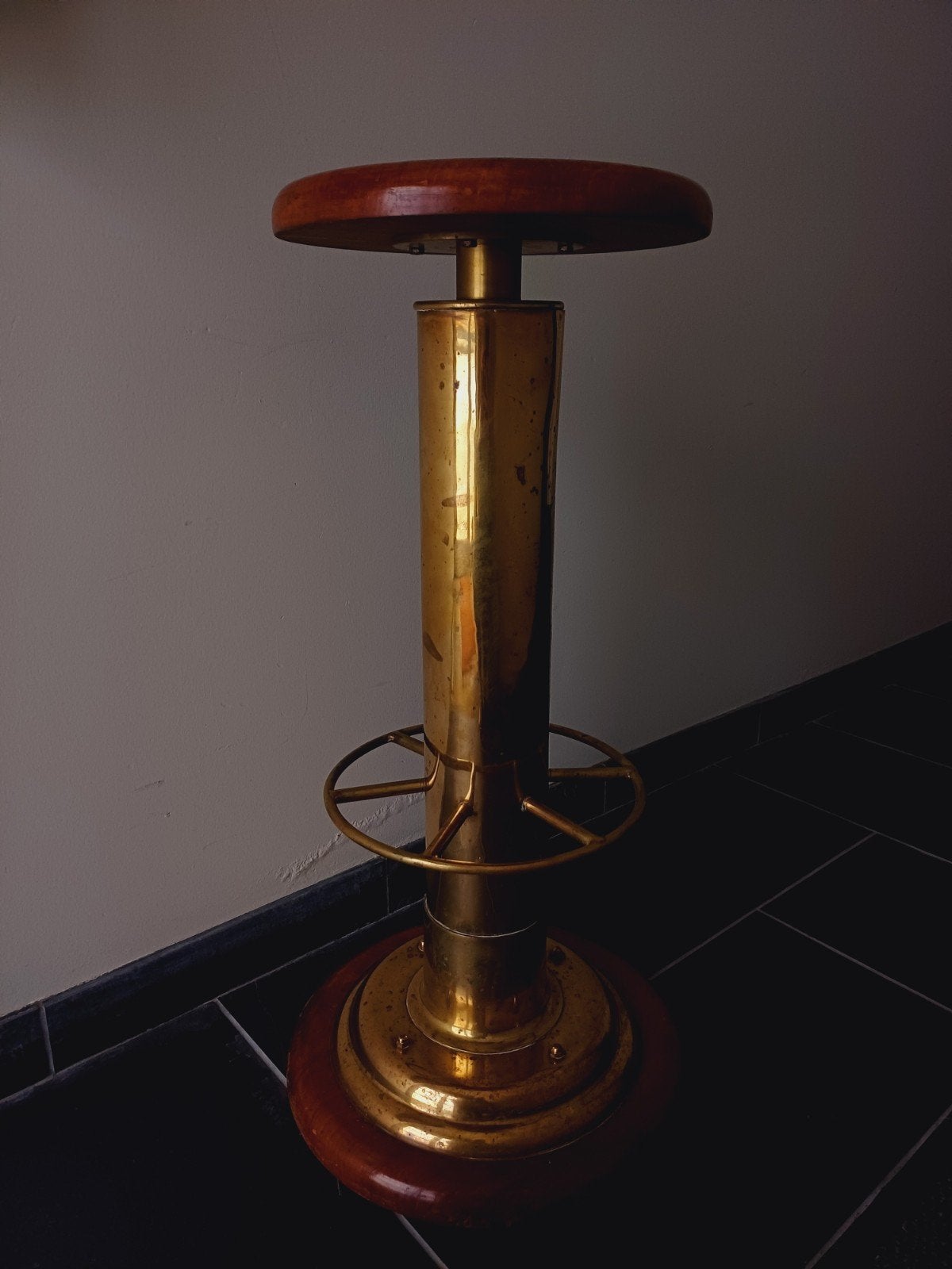 vintage design stoel / kruk, Huis en Inrichting, Ophalen, Hout