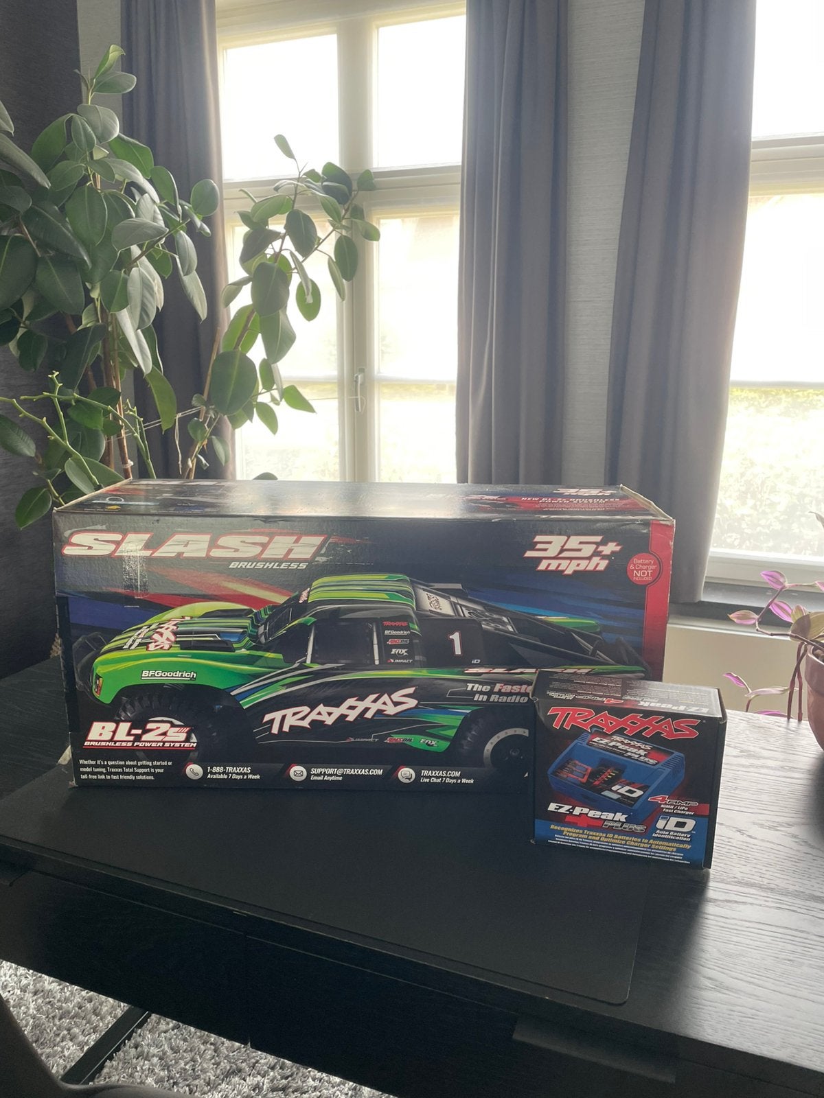 Traxxas Brushless 2wd, Enlèvement, Comme neuf
