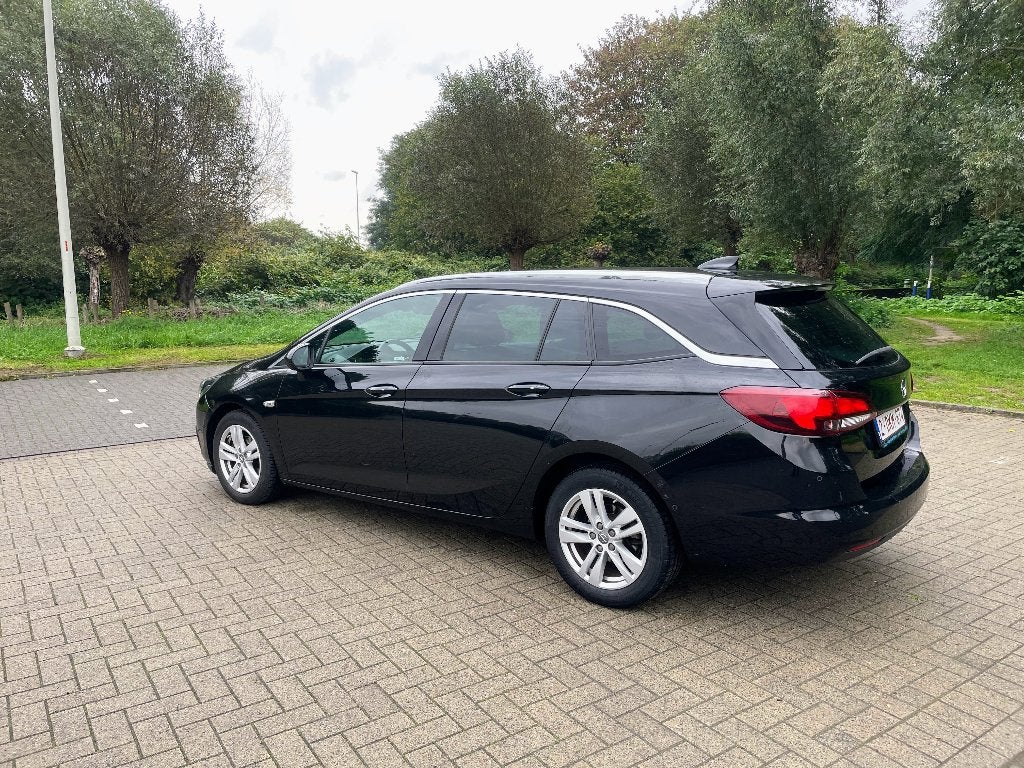 Opel Astra Sports Tourer+, Autos, Cuir, Achat, Volant multifonction, Euro 6