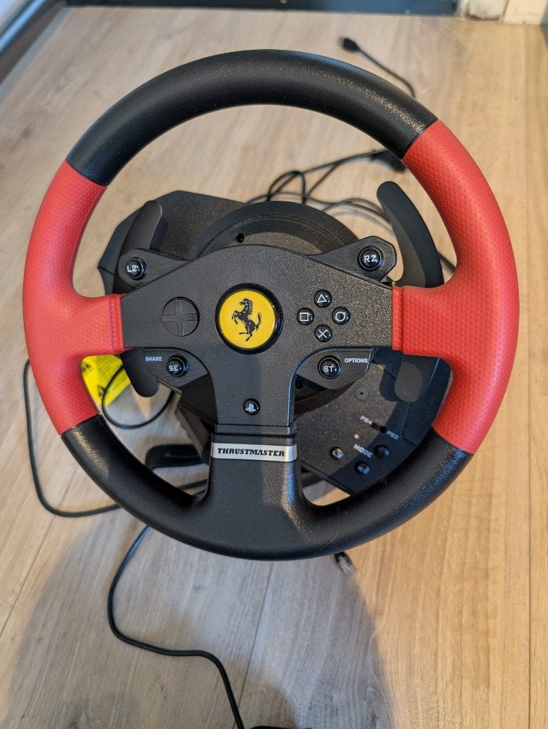 Thrustmaster T150 Ferrari Edition, Ophalen, Zo goed als nieuw, TCA & Thrustmaster