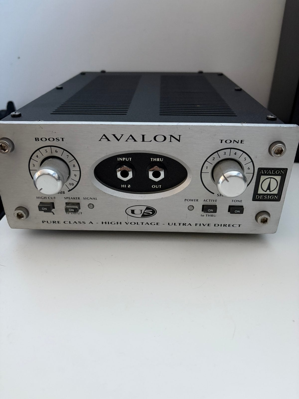 Avalon 5 incl flightcase, Muziek en Instrumenten, Versterkers | Bas en Gitaar, Ophalen, Zo goed als nieuw