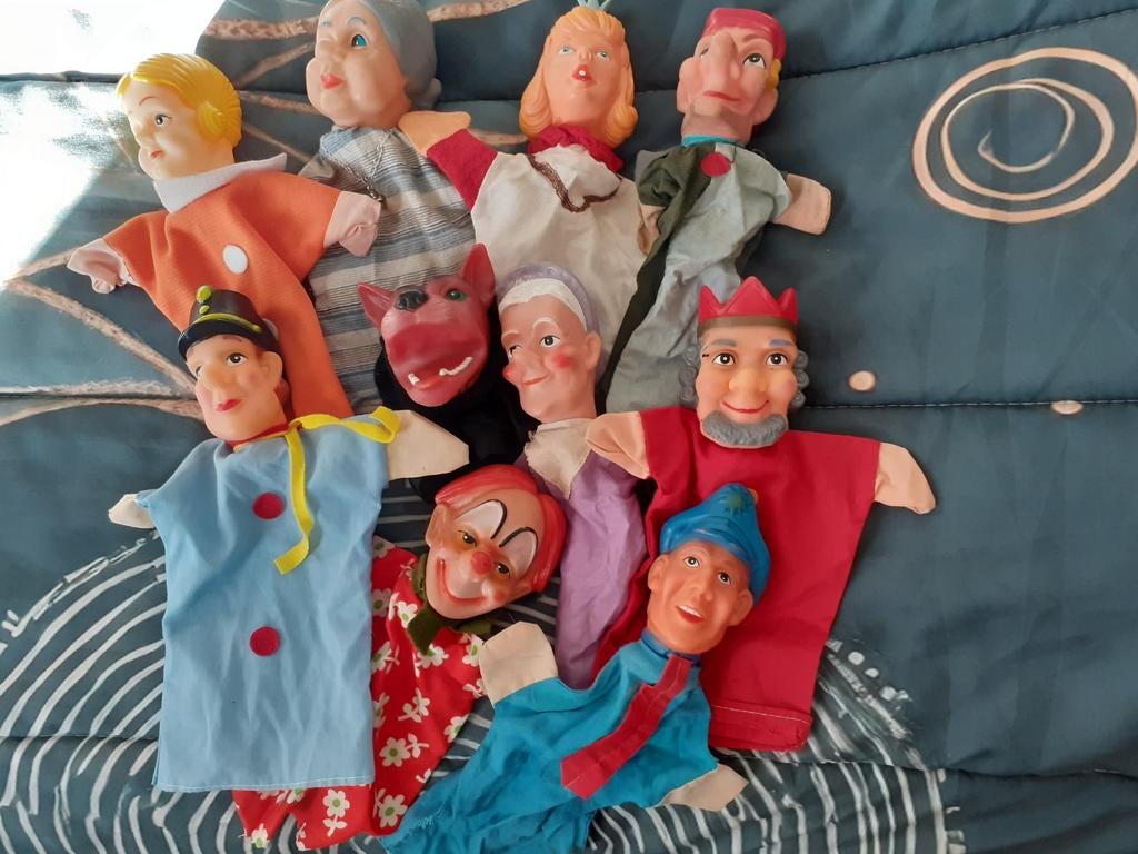 Retro handpoppen poppenkastpoppen ( E ), Tickets & Billets, Loisirs | Parcs d'attractions