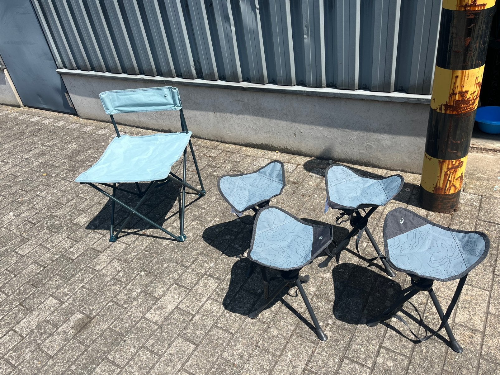 Camping stoel en krukjes decathlon, Ophalen, Zo goed als nieuw, Stoel