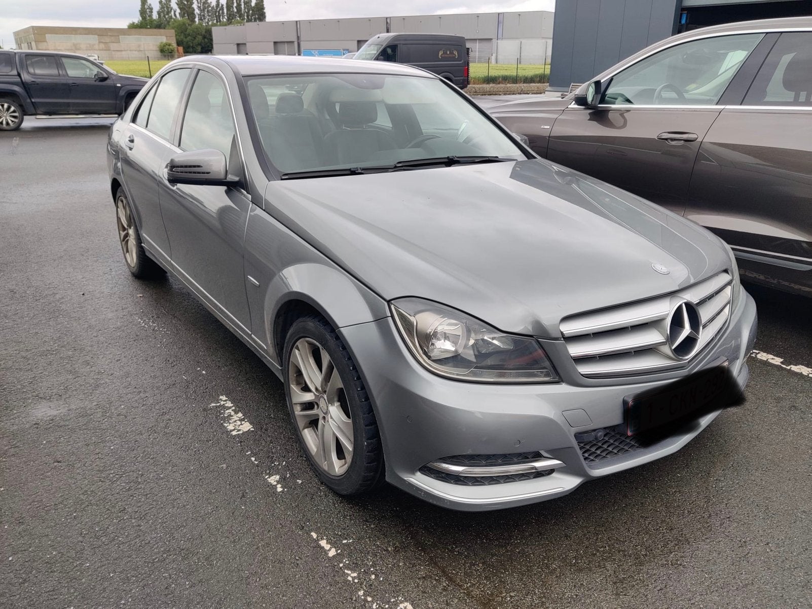 C180 avant-gardiste, Autos, Particulier, Achat