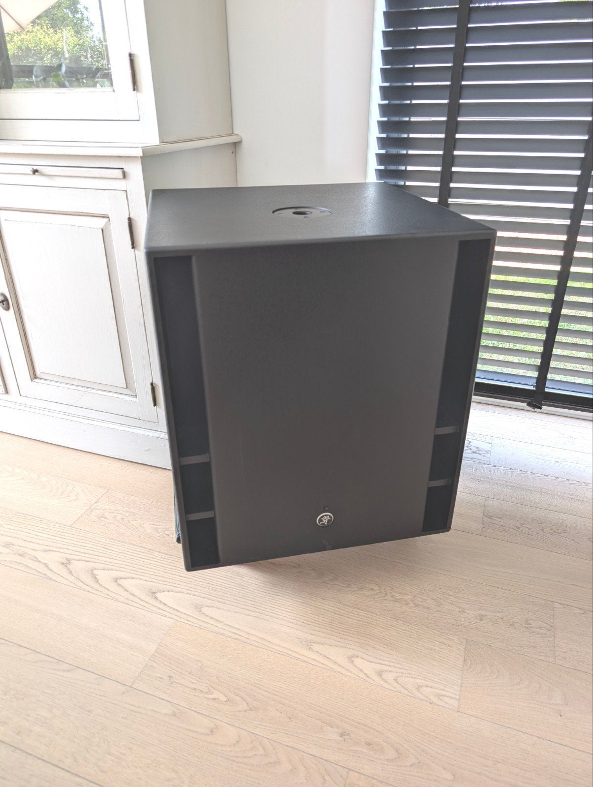 Subwoofer actif Mackie Thump 18S 1200W, 18", comme neuf !, Autres marques, Comme neuf, 120 watts ou plus, Subwoofer