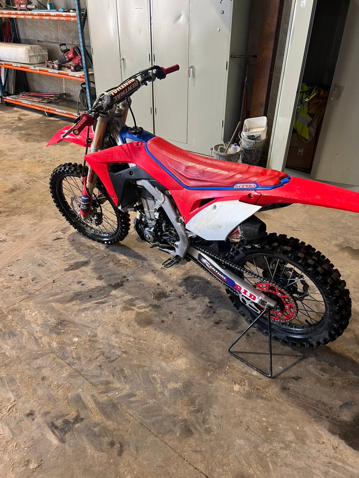honda 450, Fietsen en Brommers, Brommers | Crossbrommers, Ophalen, Zo goed als nieuw, Honda
