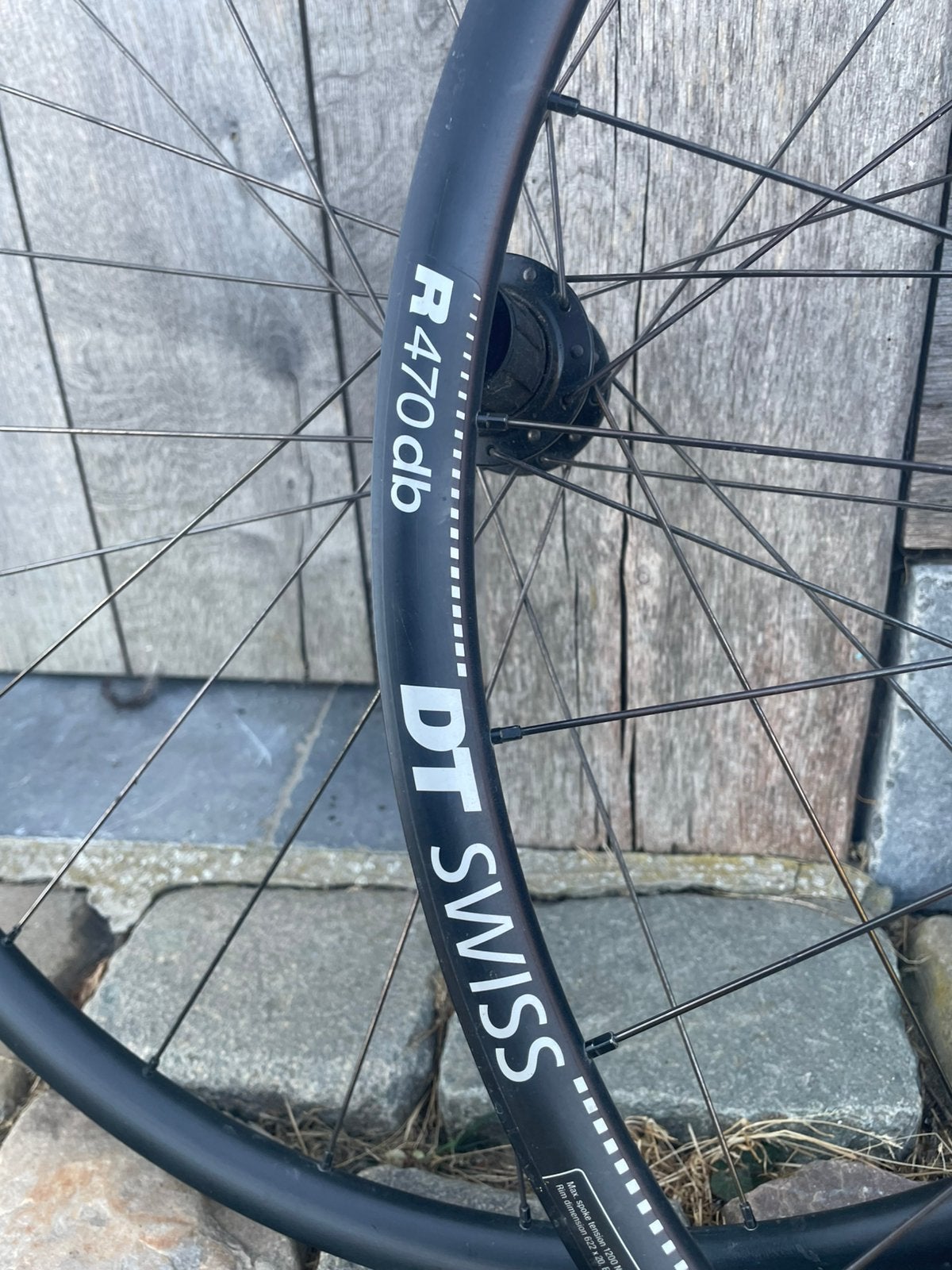dt swiss 470r, Ophalen, Zo goed als nieuw