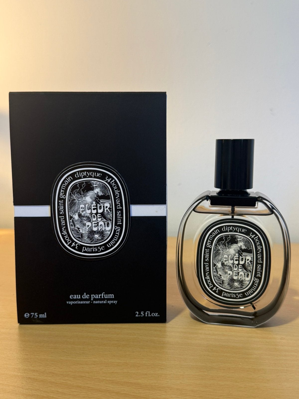 Diptyque Fleur de Peau EDP 75ml – comme neuf, Handtassen en Accessoires, Ophalen, Zo goed als nieuw