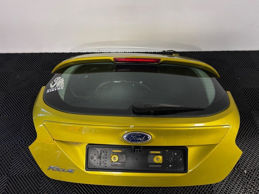 HAYON ARRIÈRE / MALLE Ford Focus 3 (01-2010/01-2020), Haillon arrière, Henry-Ford-Straße  1
50735  Köln, DE, Ford-Werke GmbH, Kunden@ford.com