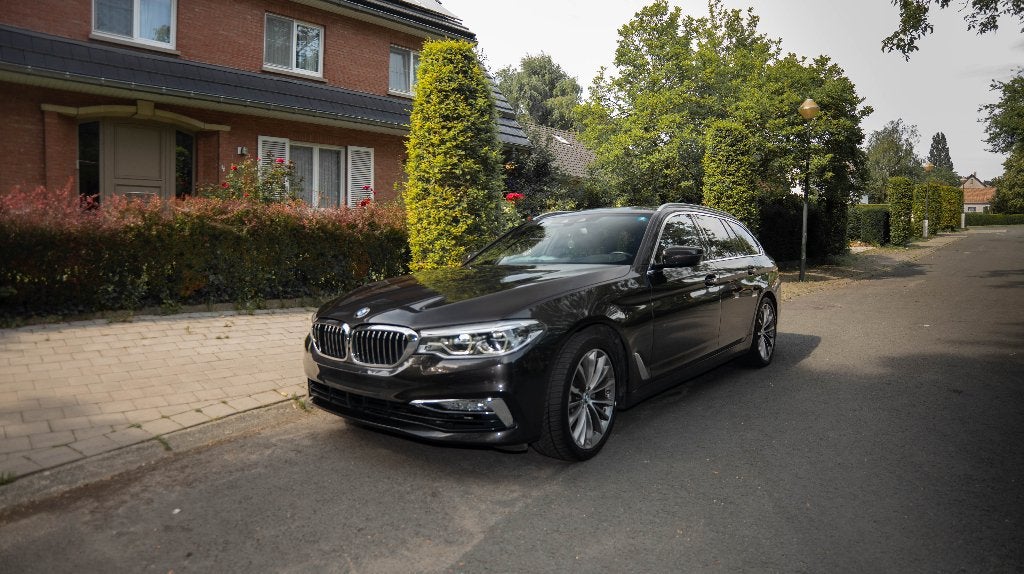 BMW Serie 5 Touring - 170 000 Km, Cuir, Euro 6, Noir, 5 portes
