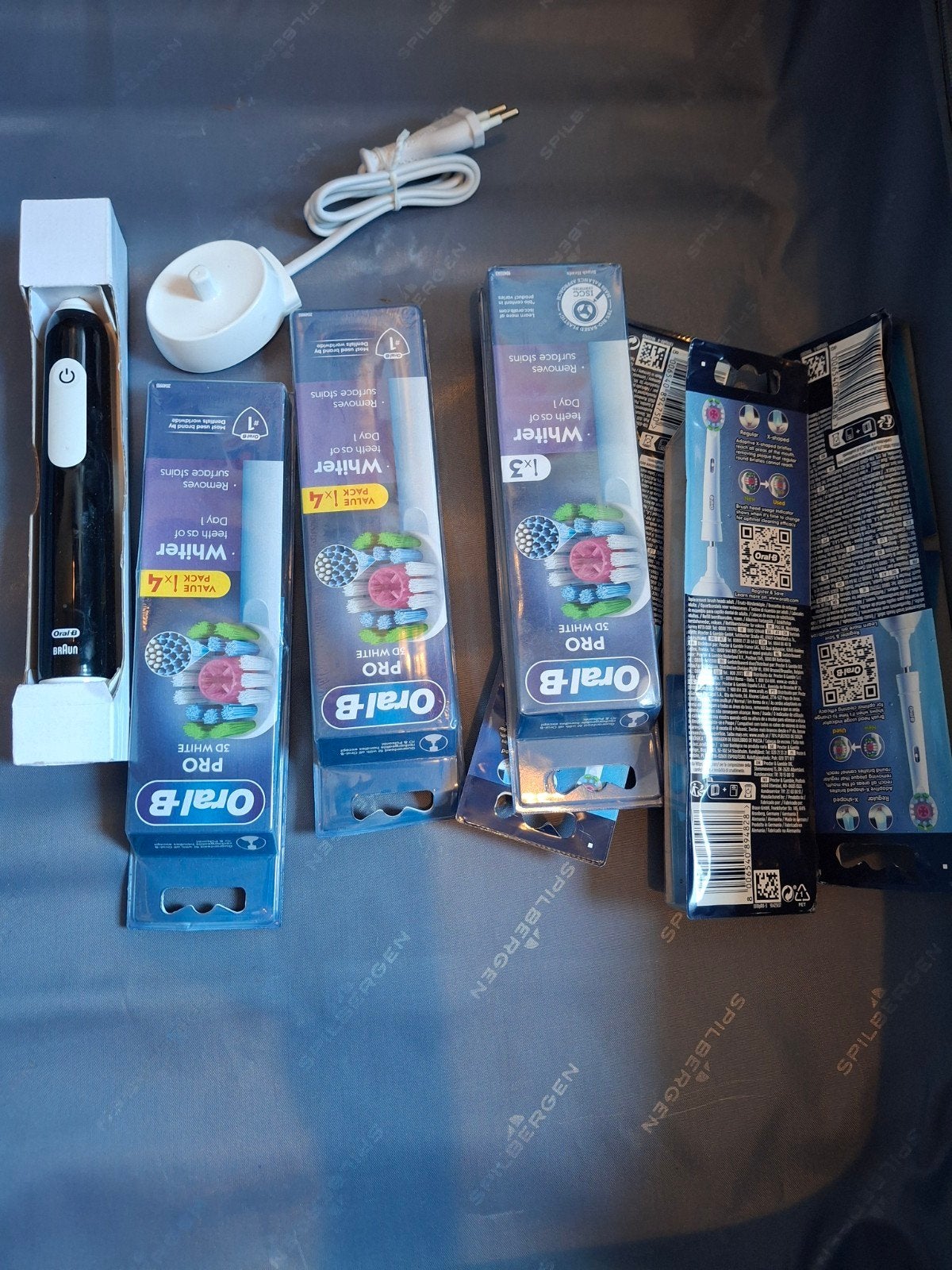 oral b braun, Handtassen en Accessoires, Ophalen of Verzenden