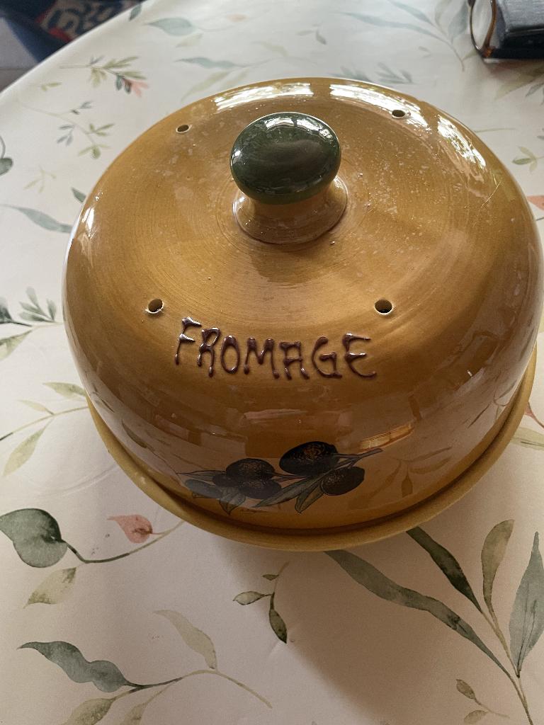 cloche à fromage et set sel, poivre et  moutarde, Enlèvement, Comme neuf