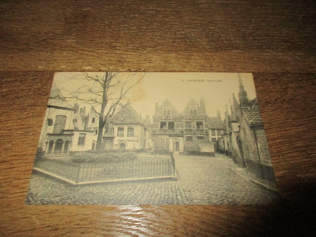 POSTKAART KORTRIJK COURTRAI VIEIL HALLE 1925, Envoi, 1920 à 1940, Affranchie, Flandre Occidentale