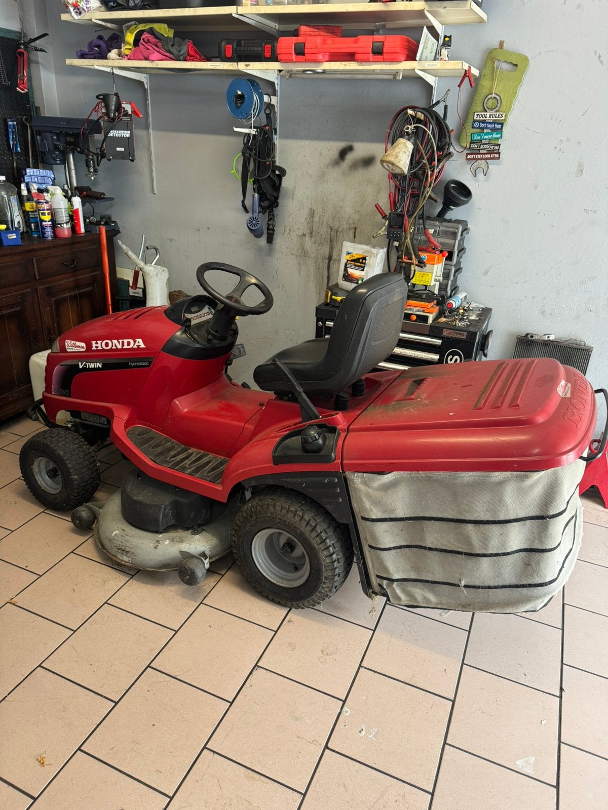 Zitmaaier honda, Enlèvement, Comme neuf