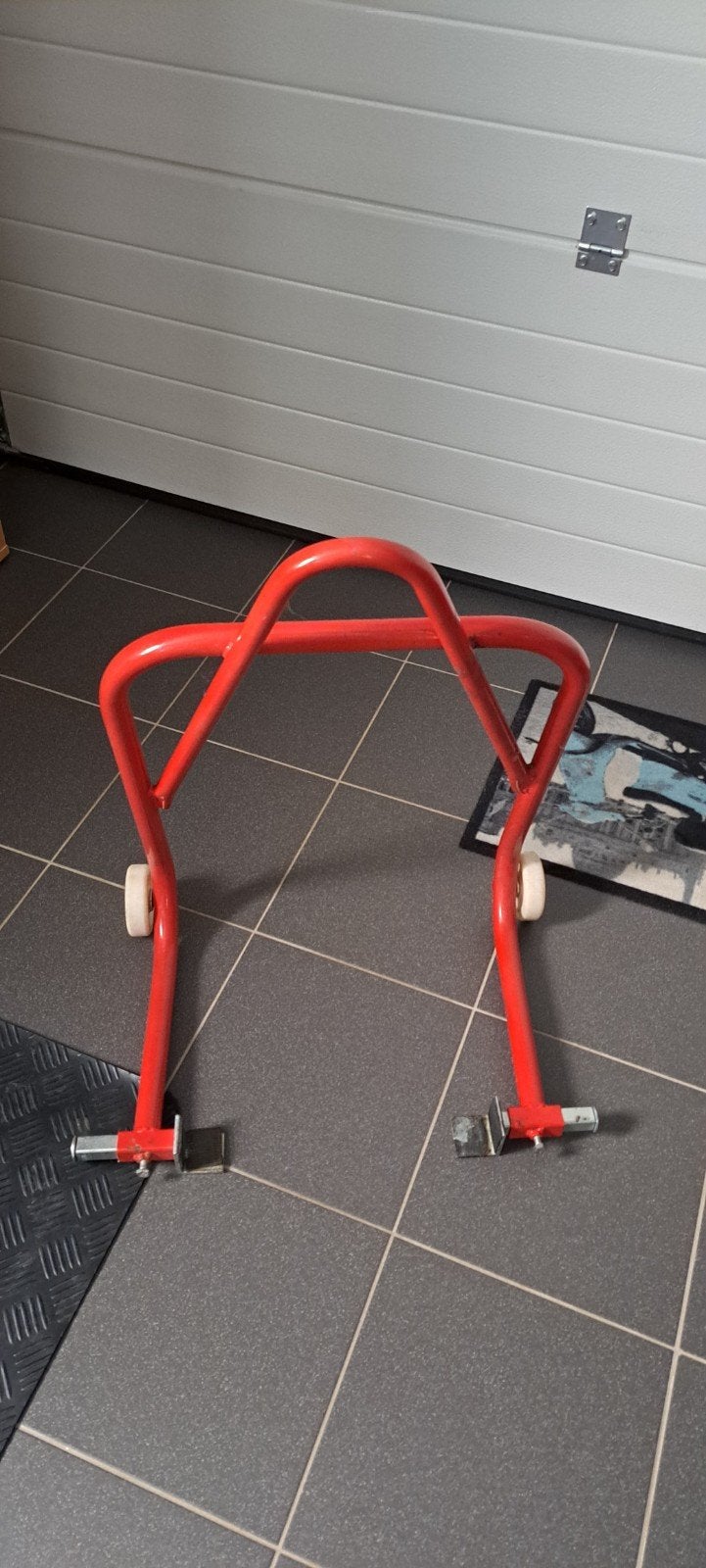 Paddockstand, Ophalen