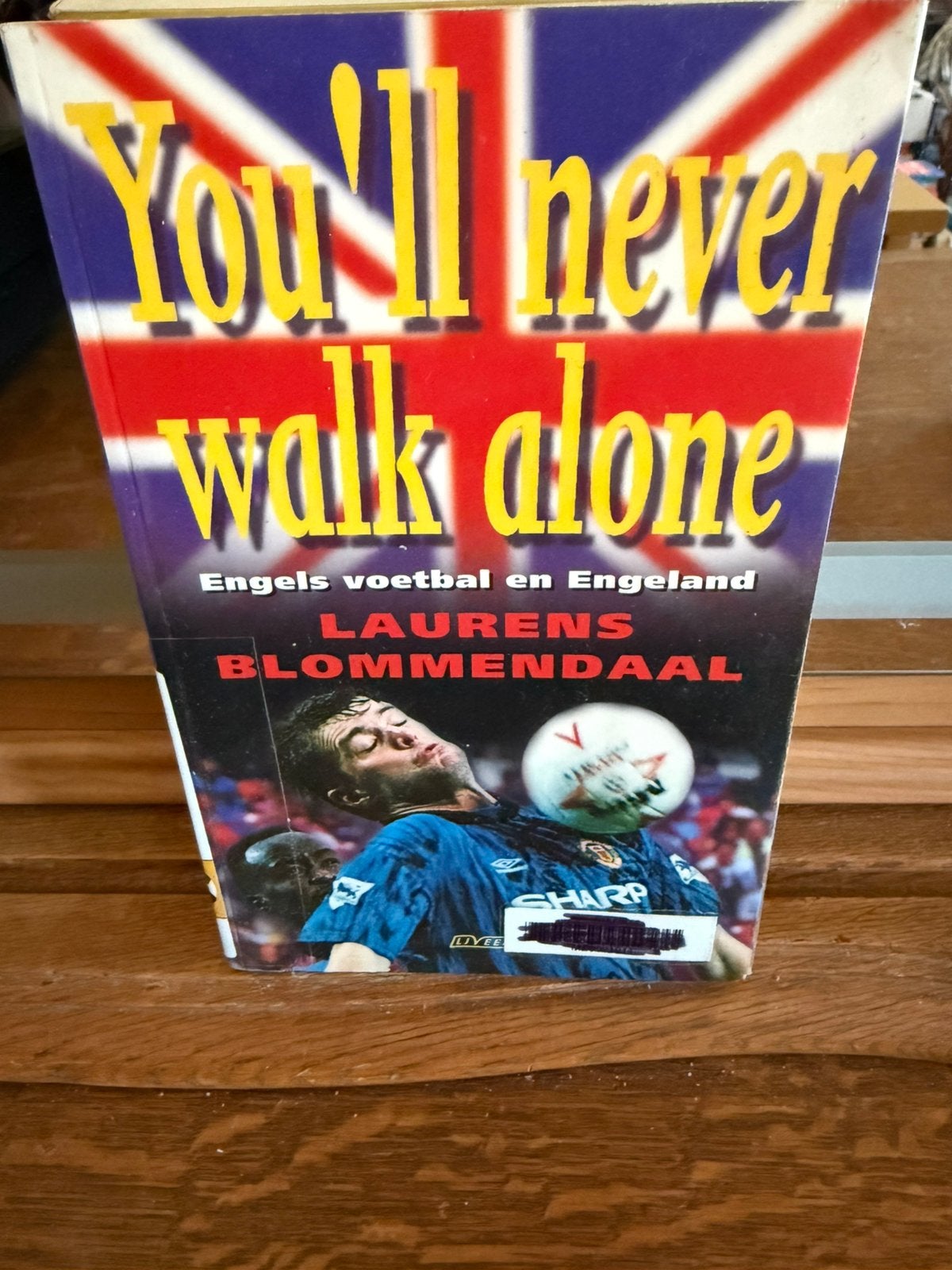 L. Blommendaal - 'You'll never walk alone', Boeken, Ophalen of Verzenden, L. Blommendaal