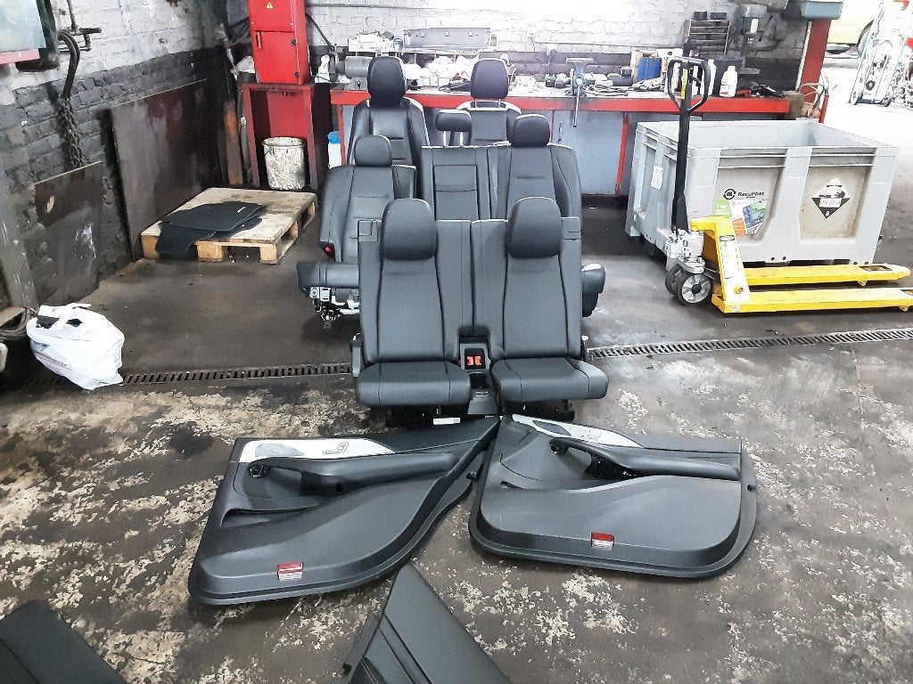 INTERIEUR COMPLET Mercedes-Benz GLE (V167) (01-2018/05-2021), Mercedes-Benz, Mevr. I. Hauben, Utilisé, Rue de l'Espoir 34 34
4030  GRIVEGNÉE, BE