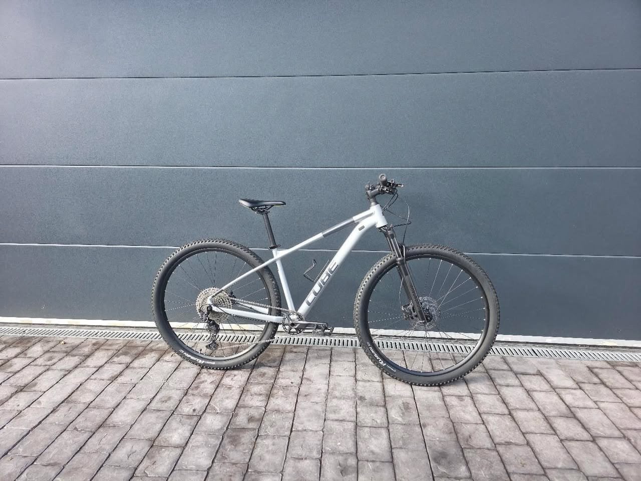 VTT Cube Attention SLX – Très bon état, Vélos & Vélomoteurs, VTT semi-rigide, Enlèvement, Comme neuf, Frein à disque