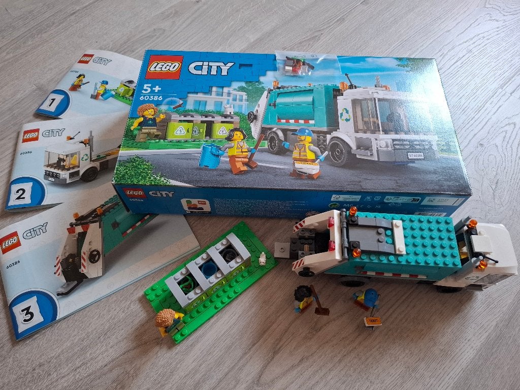 Camion de recyclage LEGO City 60386, Enfants & Bébés, Jouets | Duplo & Lego, City, Lego, Ensemble complet, Comme neuf