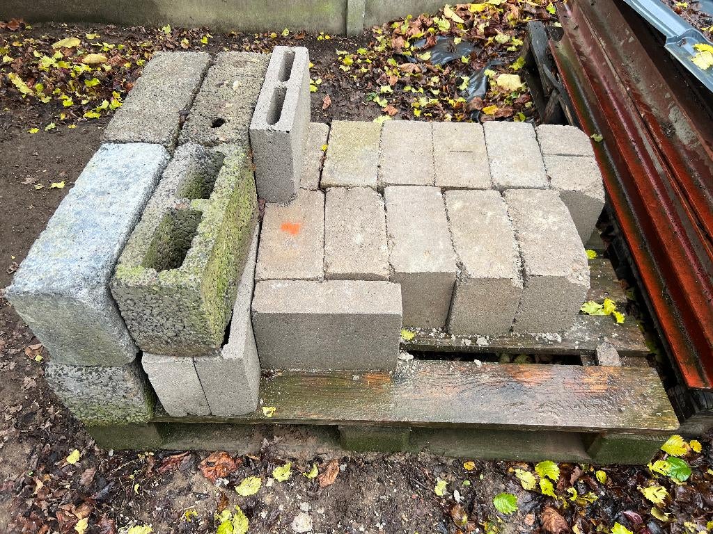 Lot de bloc de béton et d'argex, Bricolage & Construction, Briques, Enlèvement, Neuf, Béton