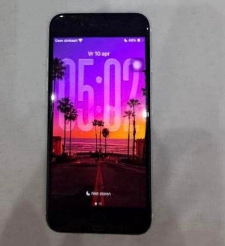 Iphone, Wit, Ophalen of Verzenden, Zo goed als nieuw, 64 GB