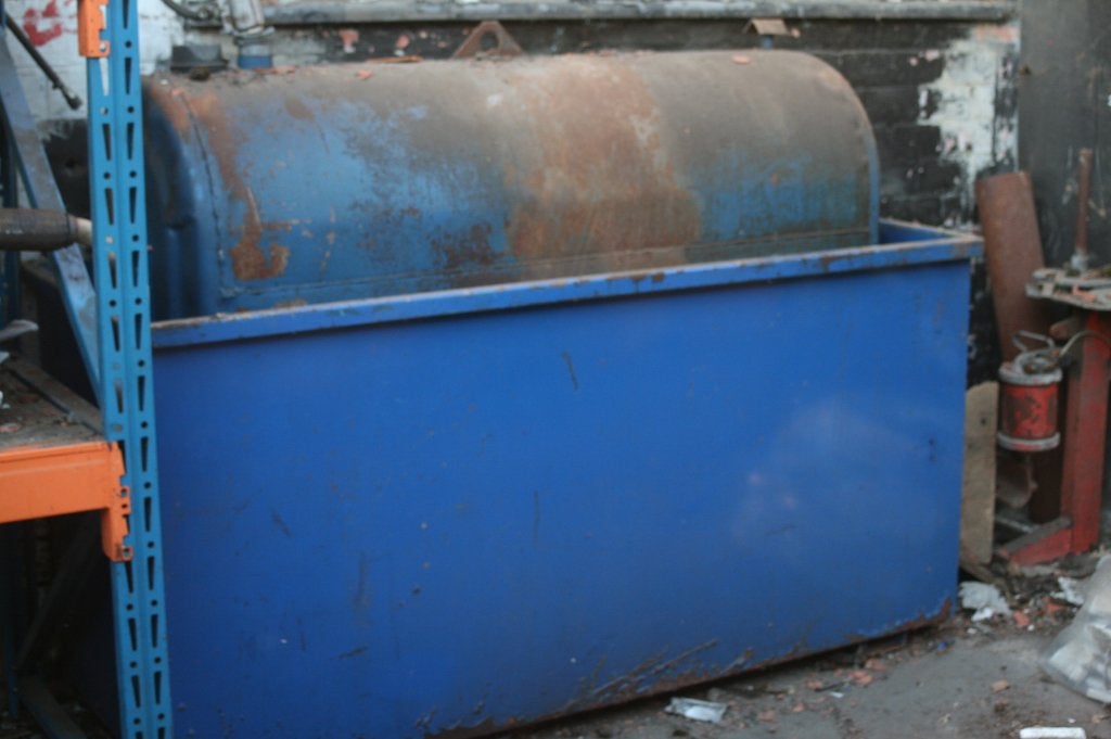 olietank 1200 liter + lekbak + pomp, Ophalen of Verzenden, Gebruikt