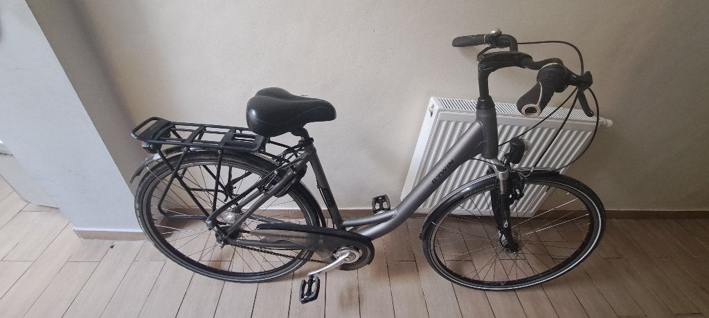 Velo de dames et homme, Vélos & Vélomoteurs, Frein sur jante, 26 pouces ou plus, Enlèvement, BTwin Décathlon