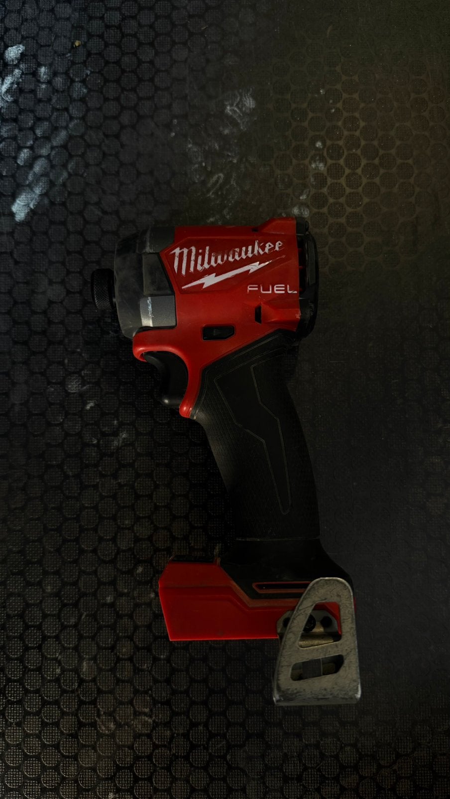 Milwaukee M18 FID Slagschroevendraaier, Ophalen of Verzenden, Gebruikt, Overige typen, Variabele snelheid