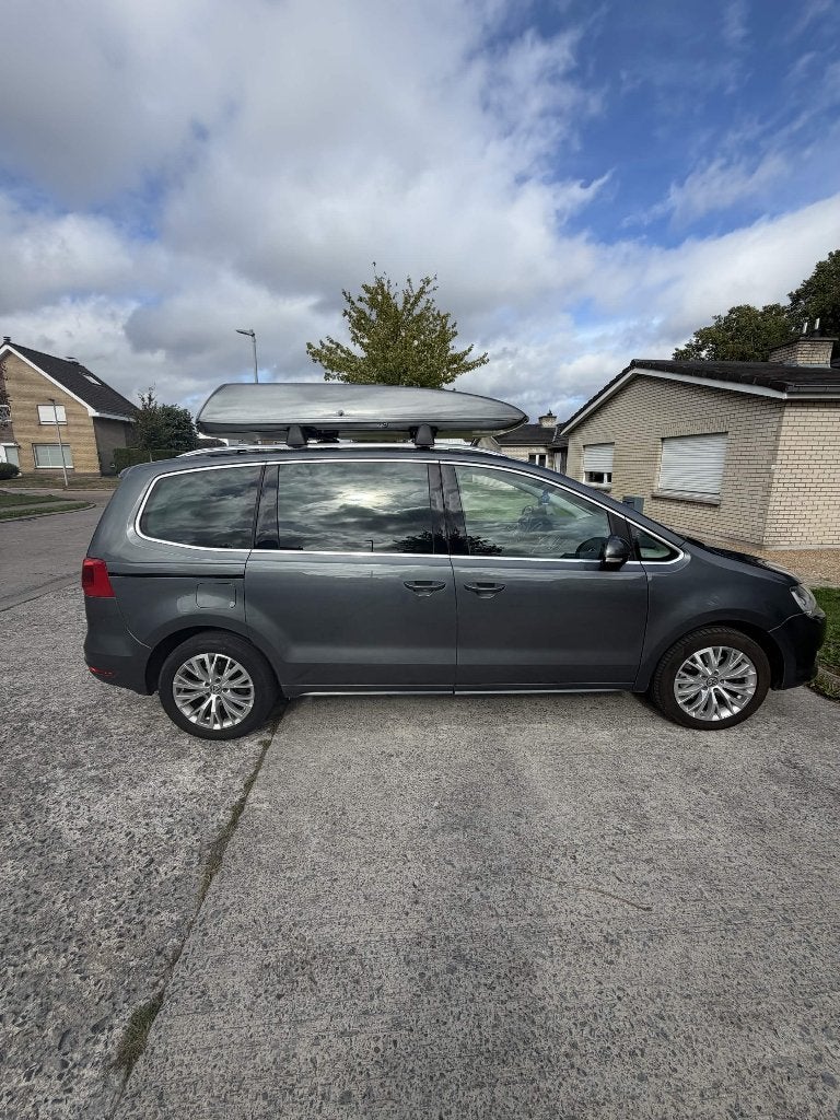 Vw Sharan Highline + dakkoffer, Autos, Cuir et Alcantara, Achat, Boîte manuelle, Noir