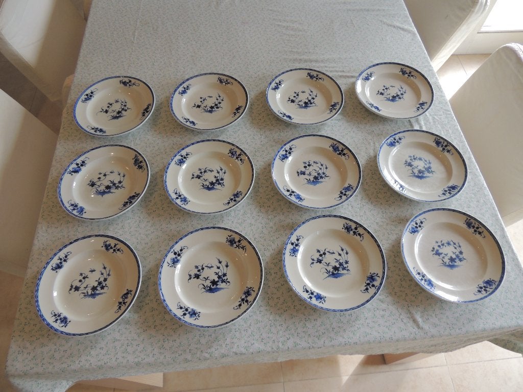 RARE LOT ASSIETTES A DESERT PORCELAINE DE TOURNAI, Antiquités & Art, Enlèvement ou Envoi