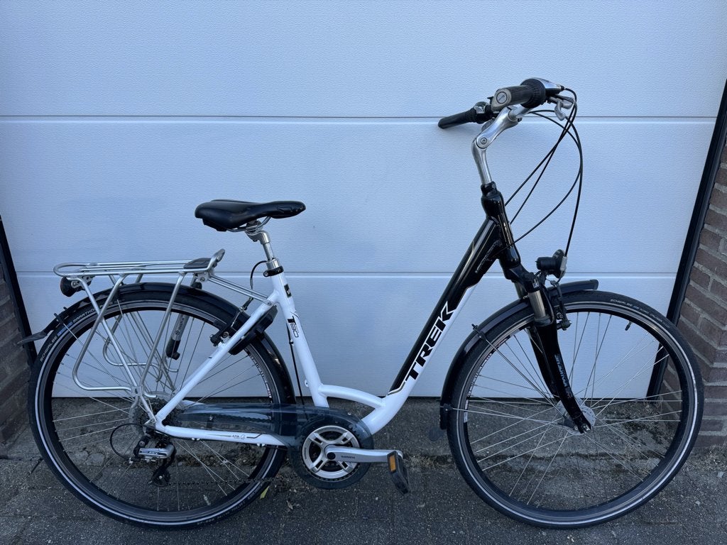 Trek damesfiets, maat 50, in goede staat, Gebruikt, Velgrem, Versnellingen, 50 tot 53 cm
