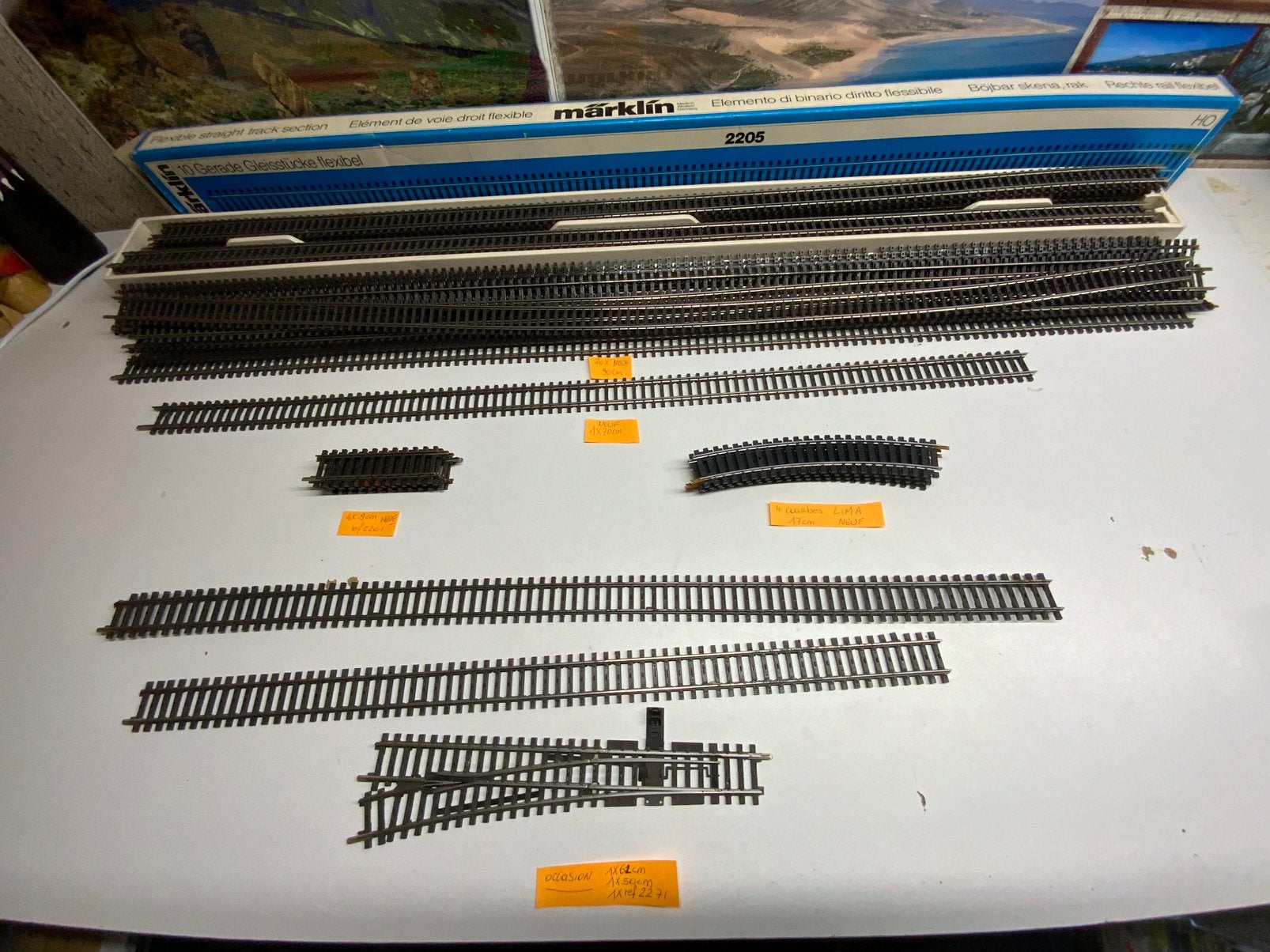 LOT DE RAILS MARKLIN VOIE K ETAT NEUFS ET 3 D OCCASIONS, Enlèvement, Comme neuf, Rails, Lima