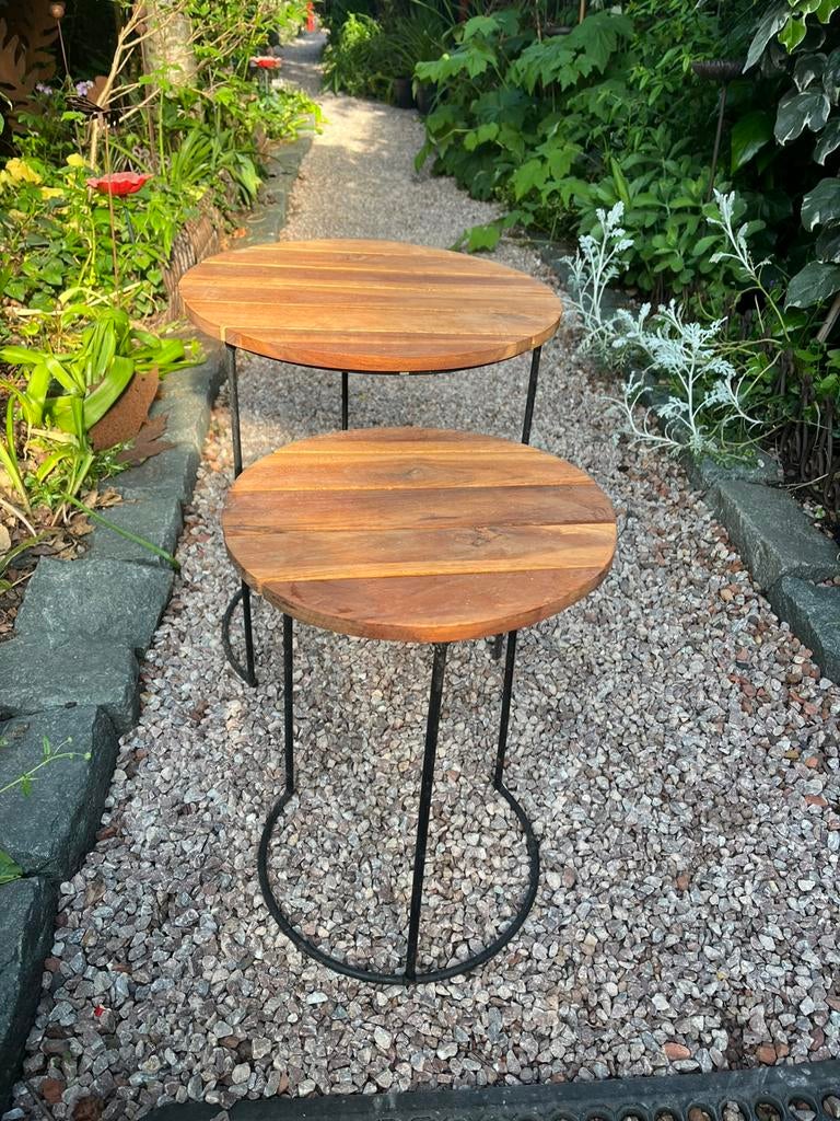 Set de 2 petites tables gigognes ( 2 sets disponibles), Maison & Meubles, Enlèvement, Utilisé