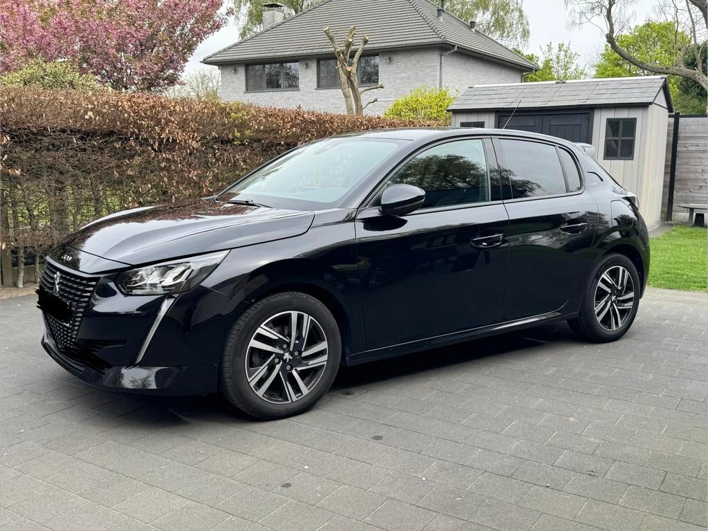 PEUGEOT 208 1.2i PureTech Allure Pack, Auto's, Automaat, Euro 6, Particulier, Te koop