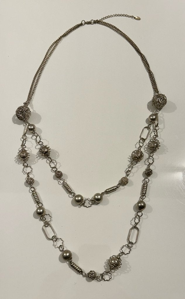 Zilverkleurige dubbele halsketting, Ophalen of Verzenden, Nieuw, Zilver