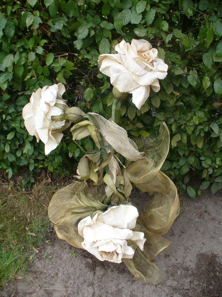 Bloemen   “papier mache”, Tuin en Terras, Ophalen