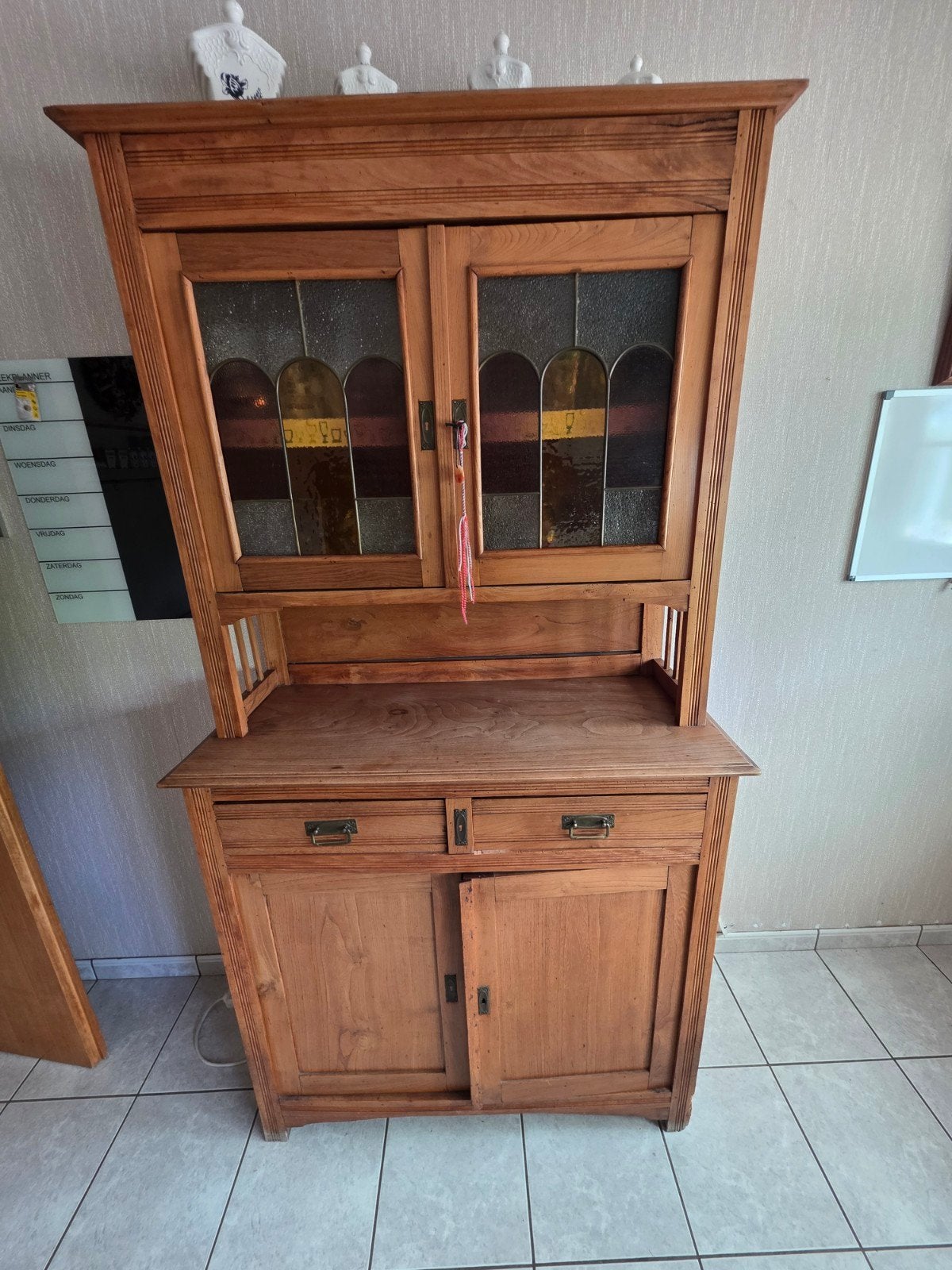 Houten antieke kast, Huis en Inrichting, Ophalen