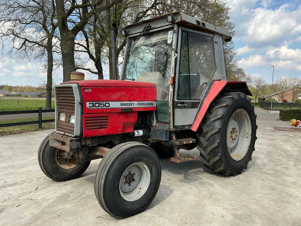 Massey-Ferguson 3050 Tweewielaangedreven landbouwtractor, Gebruikt, Massey Ferguson