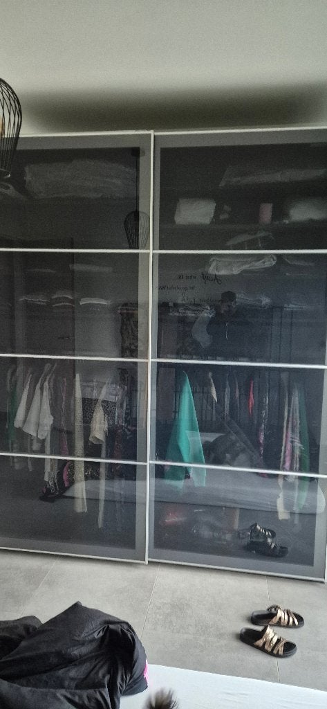 Kleerkast donderbruin met matglazen schuifdeuren 2m 2.36h60d, Huis en Inrichting, Ophalen, Met lade(s), 200 cm of meer, Zo goed als nieuw