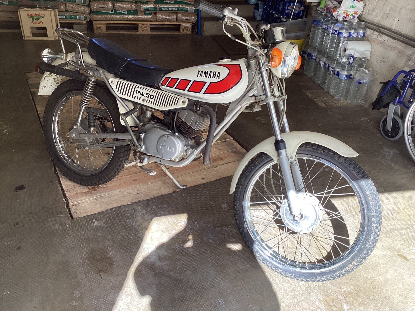 Yamaha ty 50 motorfiets. Proef, Fietsen en Brommers, Brommers | Oldtimers, Ophalen, Yamaha