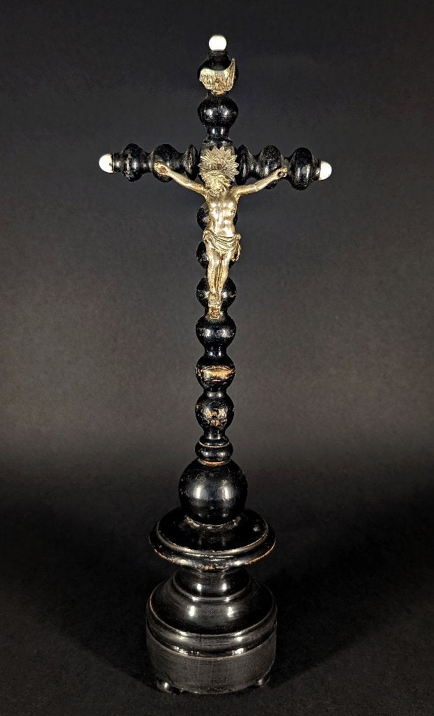 Oud gerestaureerd kruis in zwart hout - Napoleon III-stijl, Antiek en Kunst, Verzenden