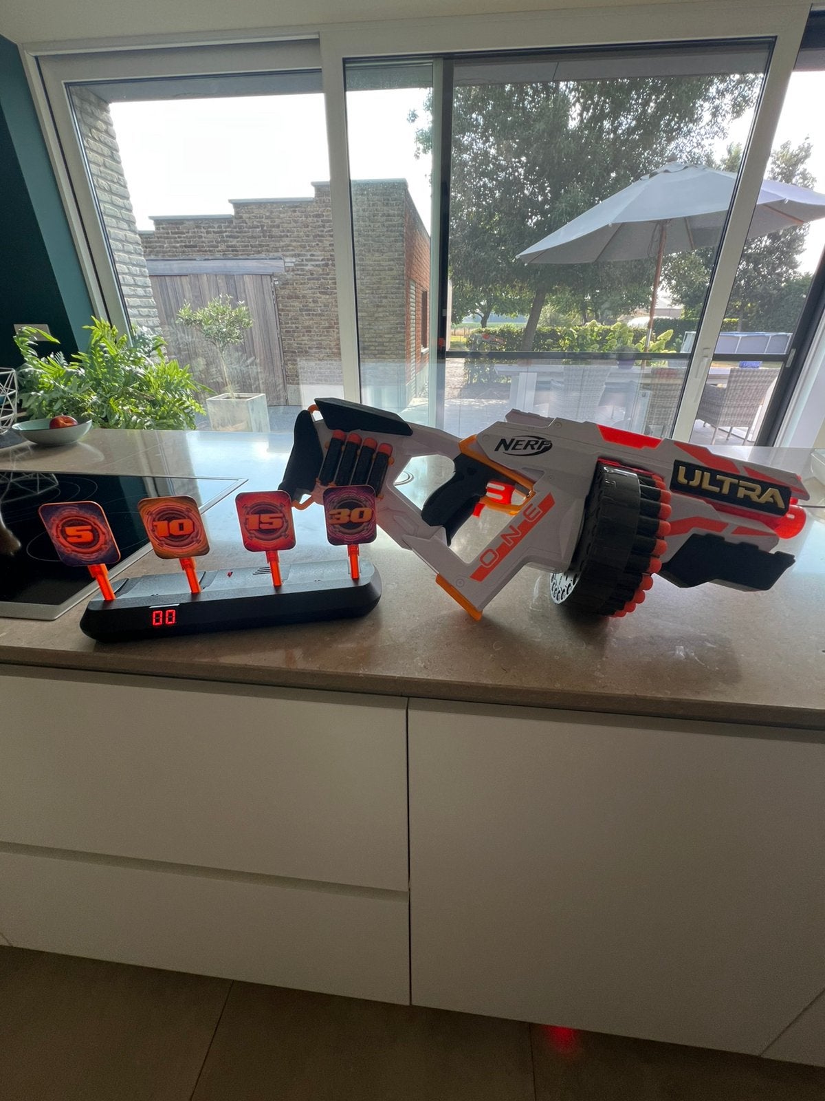 Nerf Ultra One + Nerf electronisch scorebord, Enlèvement, Comme neuf